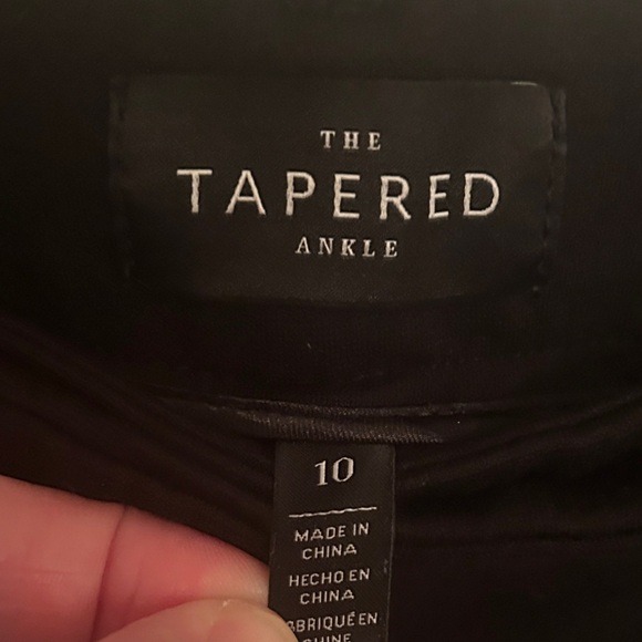 White House Black Market Black The Tapered Ankle Pant, size 10 - Picture 7 of 11